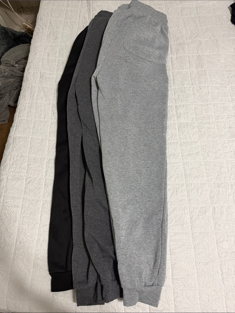 Men’s Jogger Pants - Comfortable Everyday Bottoms 3 pairs